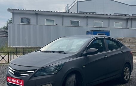 Hyundai Solaris II рестайлинг, 2016 год, 500 000 рублей, 5 фотография