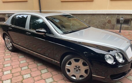 Bentley Continental Flying Spur, 2006 год, 3 650 000 рублей, 3 фотография