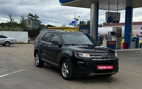 Ford Explorer VI, 2018 год, 2 290 000 рублей, 4 фотография