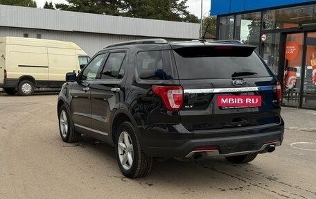 Ford Explorer VI, 2018 год, 2 290 000 рублей, 9 фотография