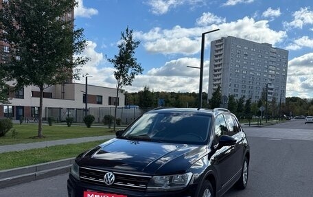 Volkswagen Tiguan II, 2017 год, 1 790 000 рублей, 2 фотография