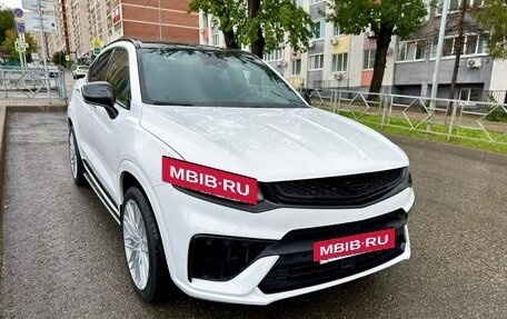 Geely Tugella FY11, 2022 год, 3 300 000 рублей, 2 фотография