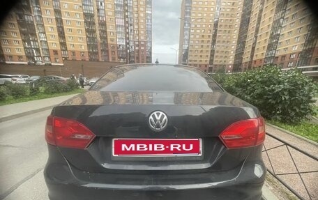 Volkswagen Jetta VI, 2013 год, 750 000 рублей, 1 фотография