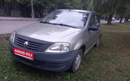 Renault Logan I, 2010 год, 330 000 рублей, 1 фотография