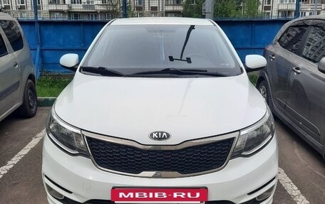 KIA Rio III рестайлинг, 2017 год, 1 300 000 рублей, 17 фотография