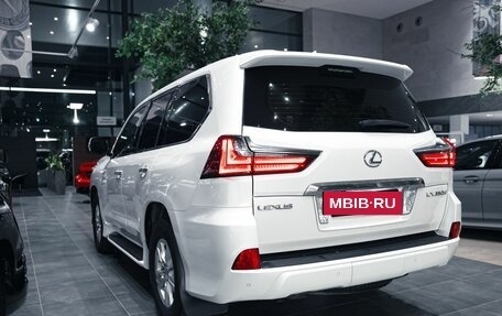 Lexus LX III, 2016 год, 7 090 000 рублей, 3 фотография
