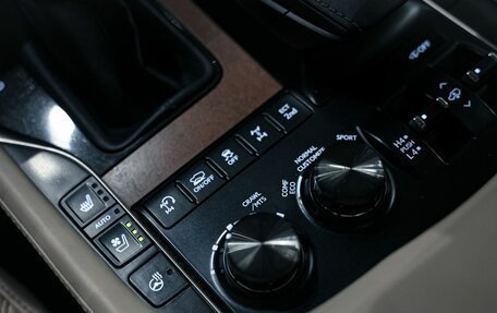 Lexus LX III, 2016 год, 7 090 000 рублей, 16 фотография