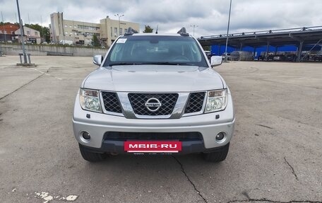 Nissan Navara (Frontier), 2007 год, 1 300 000 рублей, 2 фотография