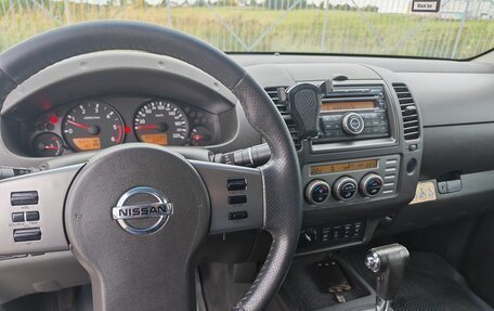 Nissan Navara (Frontier), 2007 год, 1 300 000 рублей, 8 фотография