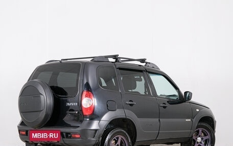 Chevrolet Niva I рестайлинг, 2017 год, 829 000 рублей, 7 фотография
