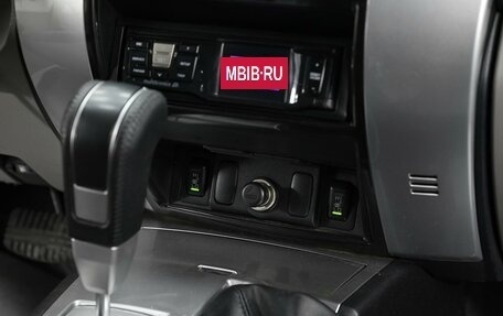 Mitsubishi Pajero Sport II рестайлинг, 2012 год, 1 599 000 рублей, 10 фотография