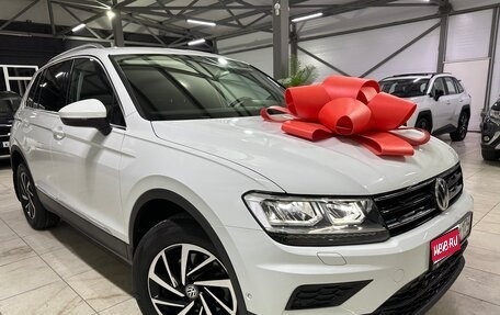 Volkswagen Tiguan II, 2019 год, 2 350 000 рублей, 1 фотография