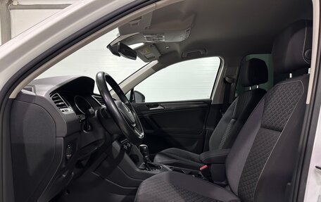 Volkswagen Tiguan II, 2019 год, 2 350 000 рублей, 13 фотография