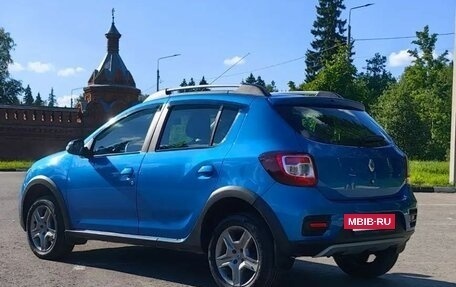 Renault Sandero II рестайлинг, 2019 год, 890 000 рублей, 4 фотография
