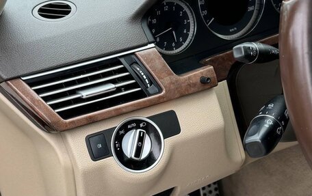 Mercedes-Benz E-Класс, 2012 год, 1 800 000 рублей, 14 фотография