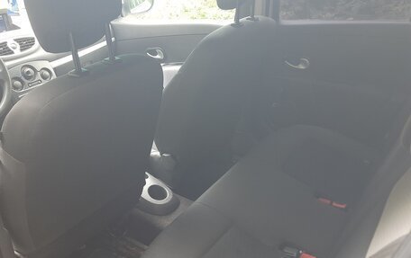 Renault Clio III, 2010 год, 355 000 рублей, 10 фотография