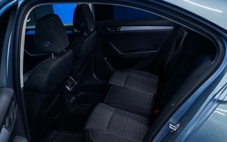 Skoda Superb III рестайлинг, 2016 год, 1 400 000 рублей, 14 фотография