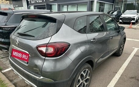Renault Kaptur I рестайлинг, 2017 год, 1 149 000 рублей, 4 фотография