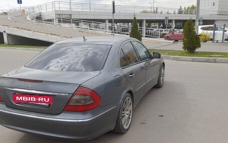 Mercedes-Benz E-Класс, 2007 год, 1 150 000 рублей, 5 фотография