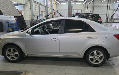 KIA Cerato III, 2010 год, 950 000 рублей, 4 фотография