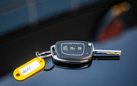 Hyundai Santa Fe III рестайлинг, 2012 год, 1 598 000 рублей, 36 фотография