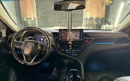 Toyota Camry, 2021 год, 4 100 000 рублей, 9 фотография