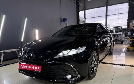 Toyota Camry, 2021 год, 4 100 000 рублей, 3 фотография