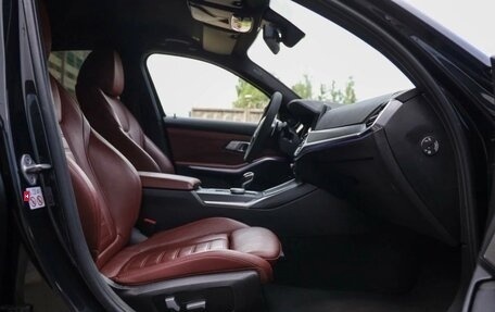 BMW 3 серия, 2021 год, 4 999 999 рублей, 26 фотография