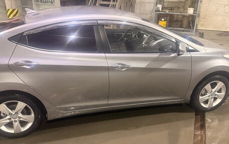 Hyundai Avante, 2011 год, 970 000 рублей, 7 фотография