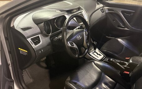Hyundai Avante, 2011 год, 970 000 рублей, 3 фотография