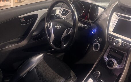 Hyundai Avante, 2011 год, 970 000 рублей, 6 фотография