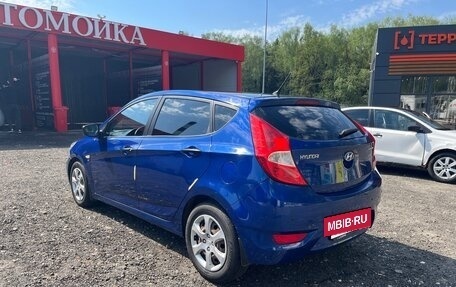 Hyundai Solaris II рестайлинг, 2013 год, 770 000 рублей, 4 фотография