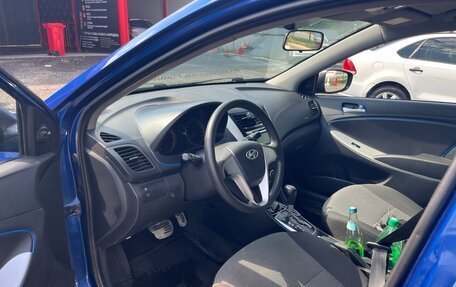 Hyundai Solaris II рестайлинг, 2013 год, 770 000 рублей, 9 фотография