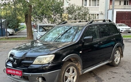 Mitsubishi Outlander III рестайлинг 3, 2006 год, 210 000 рублей, 1 фотография