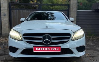 Mercedes-Benz C-Класс, 2019 год, 2 300 000 рублей, 1 фотография