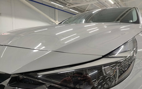 Hyundai Elantra, 2021 год, 2 050 000 рублей, 17 фотография