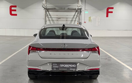 Hyundai Elantra, 2021 год, 2 050 000 рублей, 6 фотография