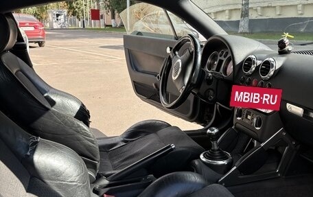 Audi TT, 1999 год, 550 000 рублей, 11 фотография