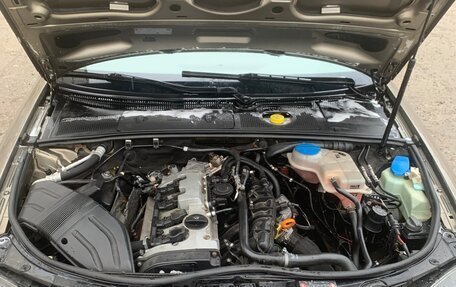 Audi A4, 2005 год, 800 000 рублей, 10 фотография