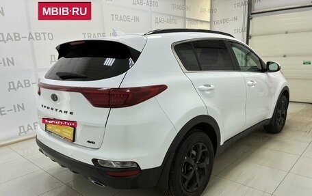 KIA Sportage IV рестайлинг, 2022 год, 2 350 000 рублей, 4 фотография