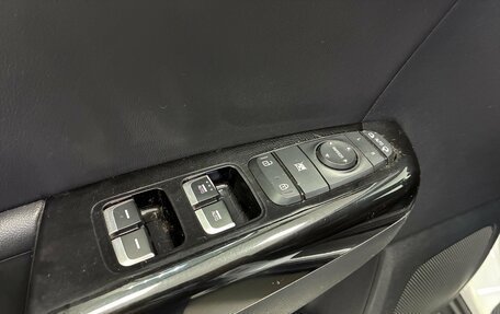 KIA Sportage IV рестайлинг, 2022 год, 2 350 000 рублей, 9 фотография
