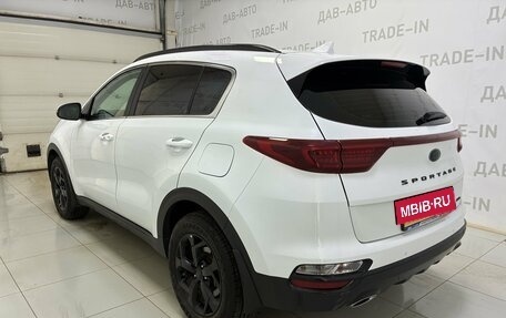 KIA Sportage IV рестайлинг, 2022 год, 2 350 000 рублей, 6 фотография