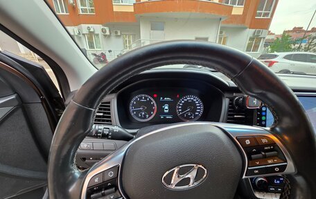 Hyundai Sonata VII, 2017 год, 2 100 000 рублей, 9 фотография