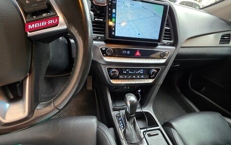 Hyundai Sonata VII, 2017 год, 2 100 000 рублей, 7 фотография