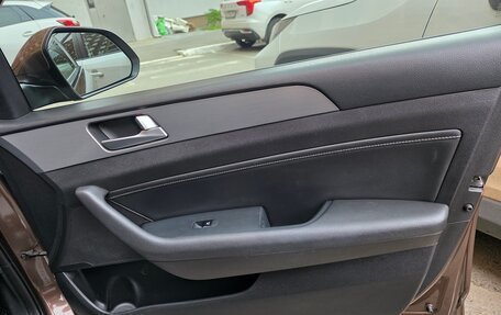Hyundai Sonata VII, 2017 год, 2 100 000 рублей, 20 фотография