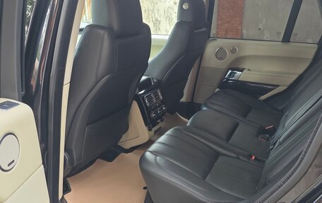 Land Rover Range Rover IV рестайлинг, 2014 год, 3 200 000 рублей, 13 фотография