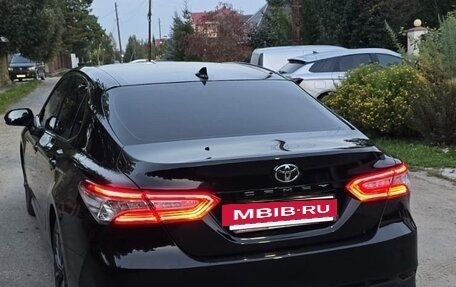 Toyota Camry, 2020 год, 3 300 000 рублей, 9 фотография