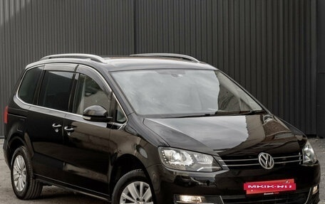 Volkswagen Sharan II, 2011 год, 1 300 000 рублей, 3 фотография
