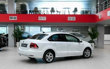 Volkswagen Polo VI (EU Market), 2018 год, 805 000 рублей, 2 фотография