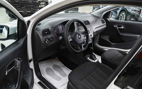 Volkswagen Polo VI (EU Market), 2018 год, 805 000 рублей, 7 фотография